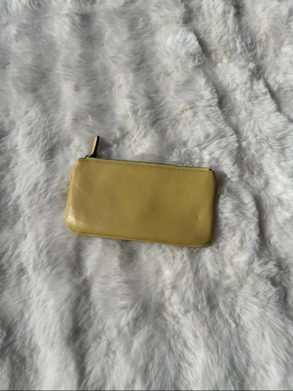 Fossil sleek zip